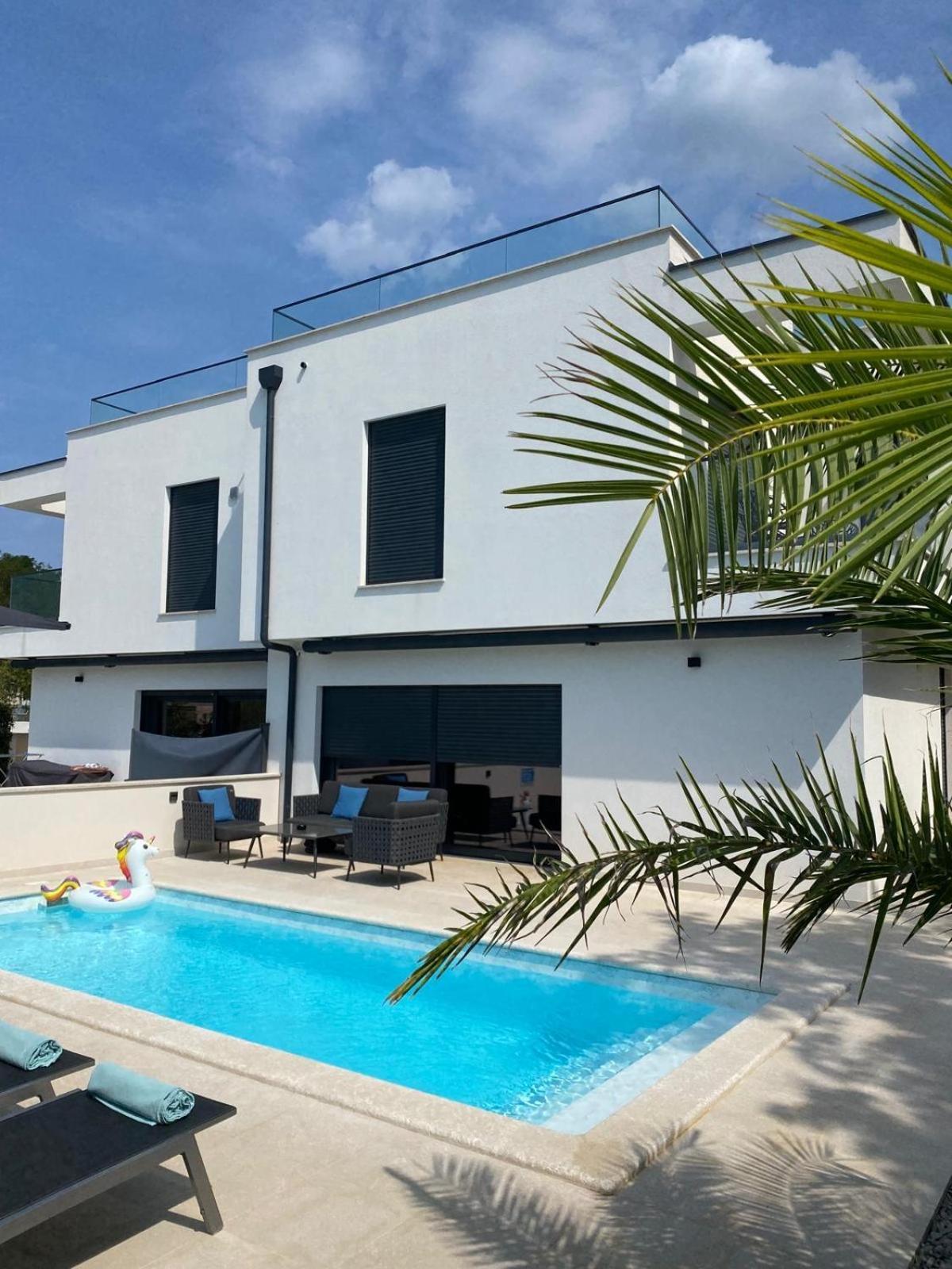 Villa Lujo Porec Фунтана Екстериор снимка